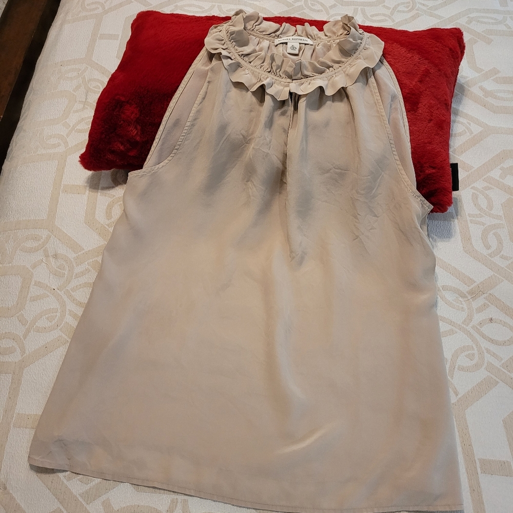 Banana Republic  Silk XL sleeveless top